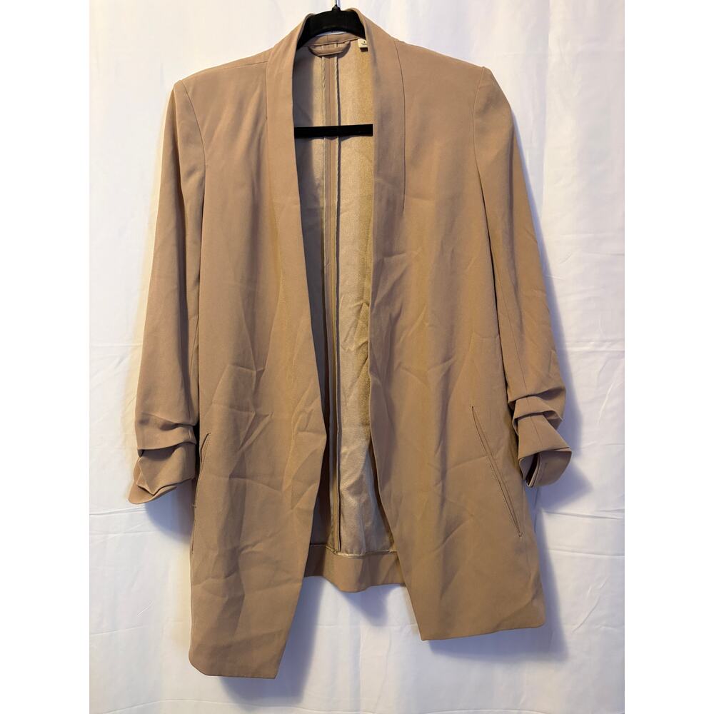 Aritzia Babaton Power Hip Blazer Tan Ruched Sleeve Sz 8